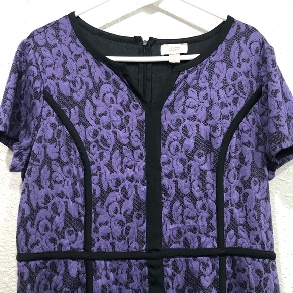 LOFT Fit & Flare Dress Womens Sz 14 Purple Lace Floral Short Sleeve Knee Length - Picture 3 of 4